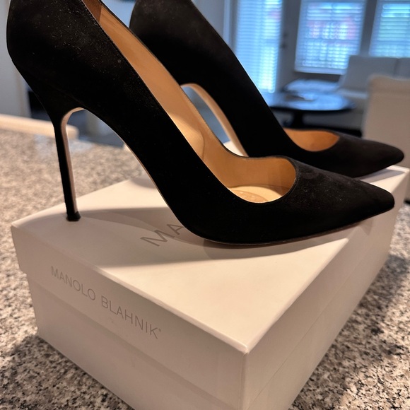 Manolo Blahnik Bb Crepe 90mm High-heel Pumps - Picture 5 of 13